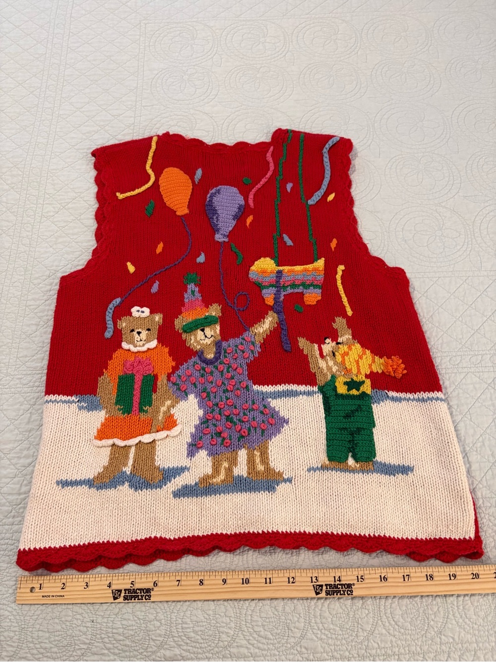 Vintage Eagle’s Eye hand knit sweater vest. Size large. - Picture 6 of 7